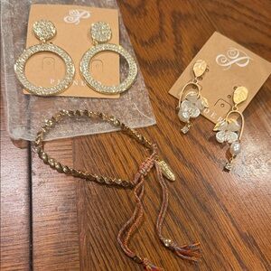 2 pair Earring Premier sparkly gold tone hoop and one  gold bracelet